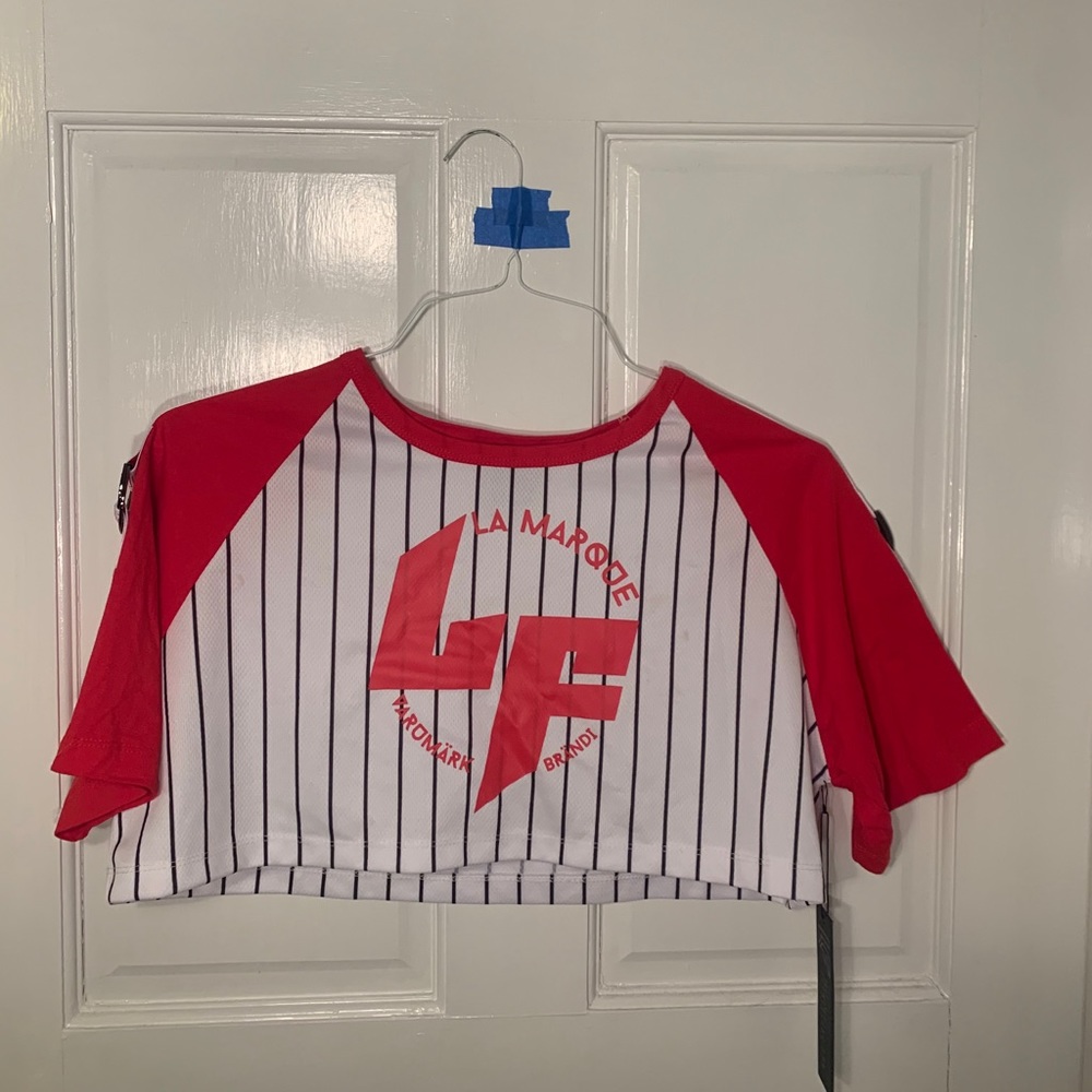 LF Cropped Tee